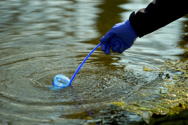 prélèvement eau SPYGEN